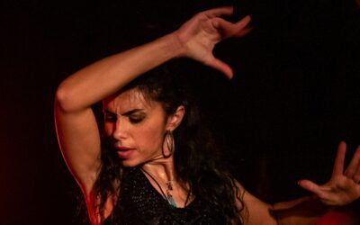 Sabrina Romero nos brinda su arte flamenco en Nerja
