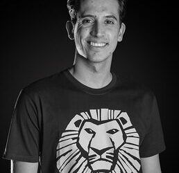 Pepe Nájera: de Nerja a las tablas del musical de  ‘El Rey León’
