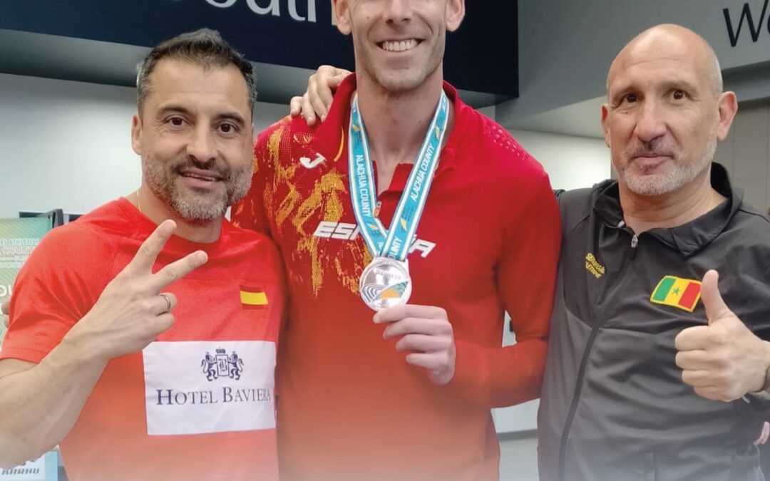 Víctor Orduña, subcampeón mundial en 60 metros vallas M35