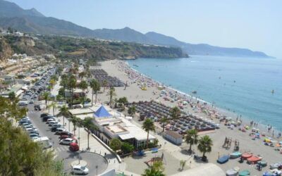 ChatGPT lo tiene claro: Las playas de Nerja, entre las mejores de Málaga