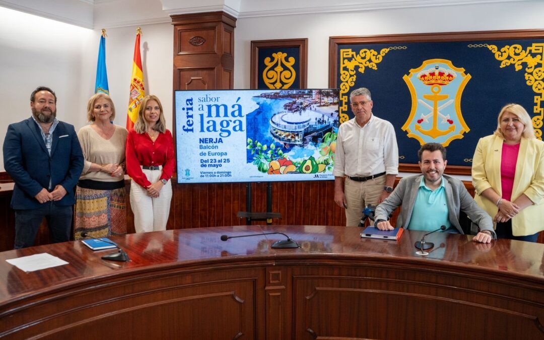 Sabor a Málaga vuelve al Balcón de Europa con música y delicias locales