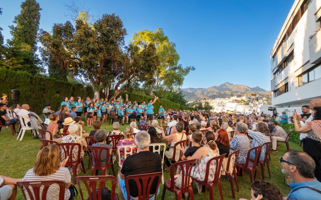 La historia local se canta con ADN Azul en el Parador