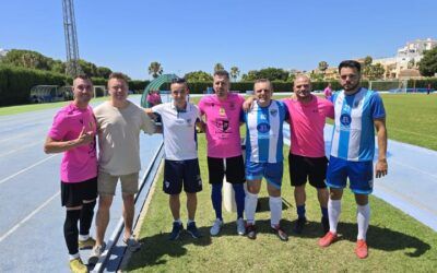 Hermandad y fútbol en el encuentro de veteranos Nerja-Vélez