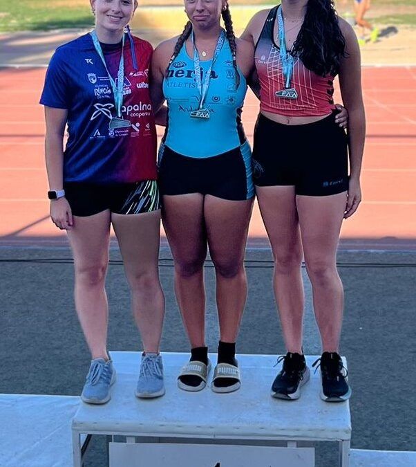 Nerja lidera el futuro del atletismo andaluz con 18 oros en Sub-20