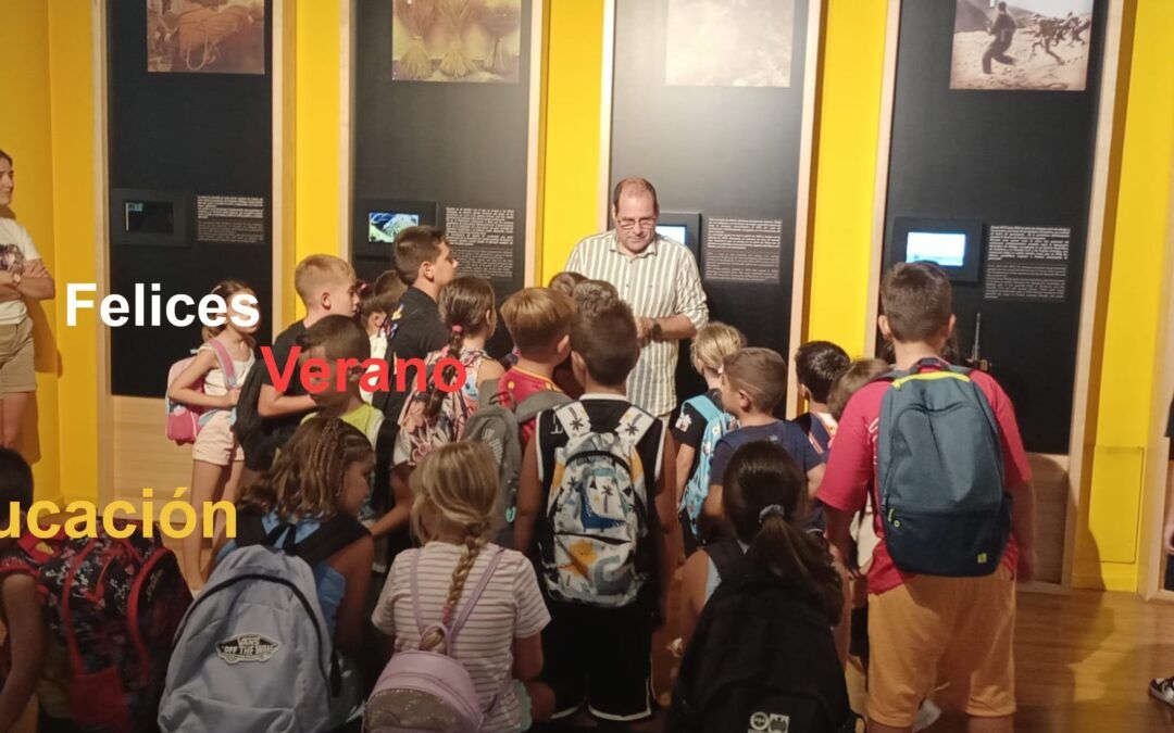 El Museo de Nerja abre sus puertas a los más pequeños del campamento estival