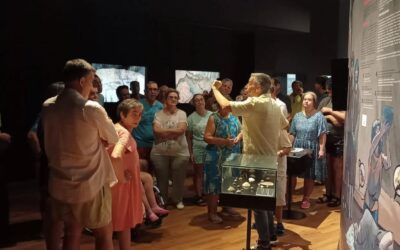 Alumnos de la Fundación Cruz Blanca de Córdoba visitan el Museo de Nerja