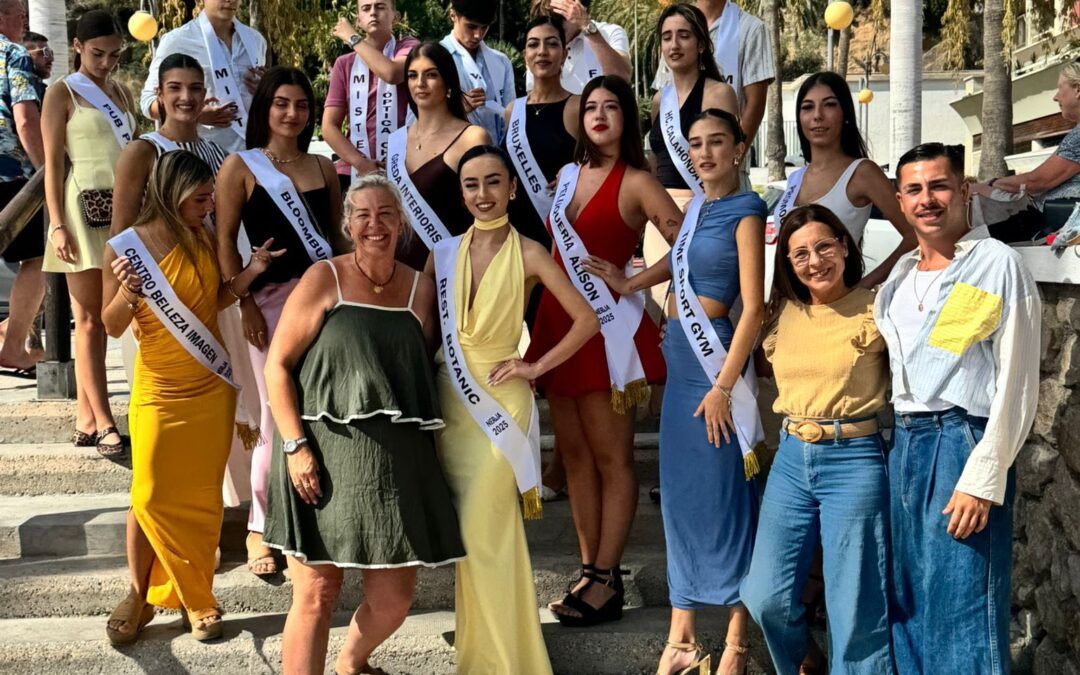 Las candidatas y candidatos a Reina y Caballero de la Feria de Nerja celebran su tradicional convivencia en el Merendero Ayo