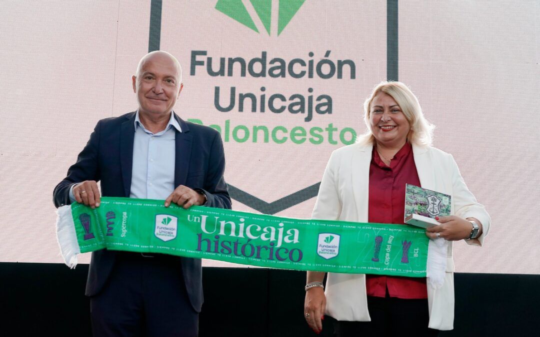 Nerja renueva su apoyo al Unicaja Baloncesto con la campaña “Nuestra provincia juega”