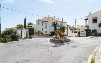 Comienzan las obras de reurbanización en la Avenida Chimenea de Nerja