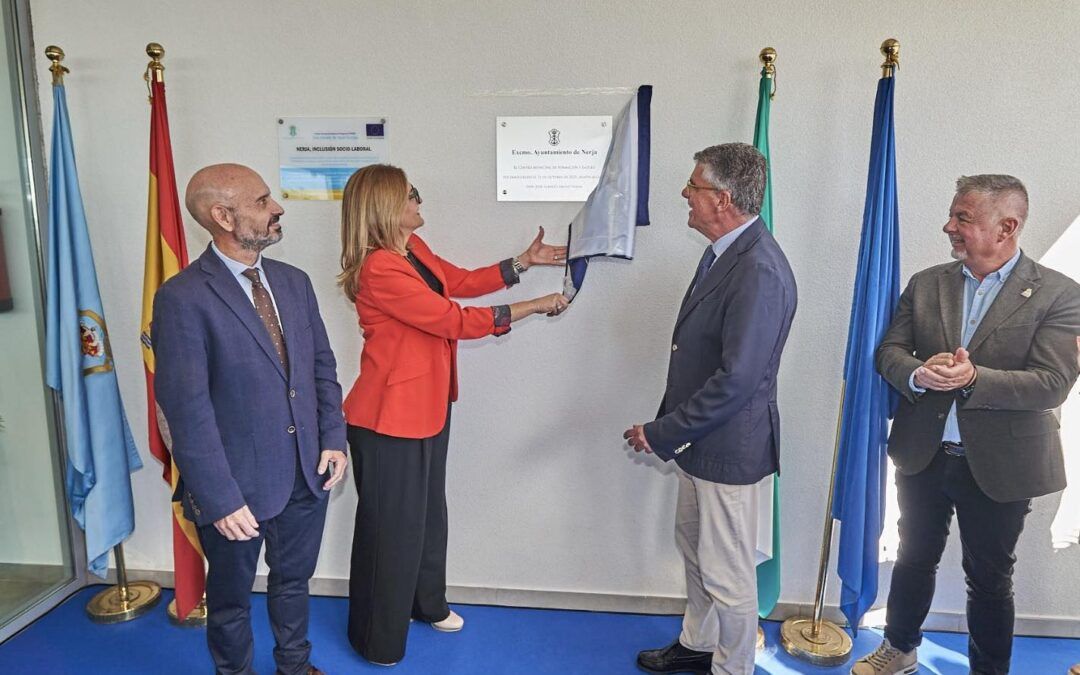 Nerja inaugura su nuevo Centro de Formación y Empleo con una inversión de 3,3 millones de euros