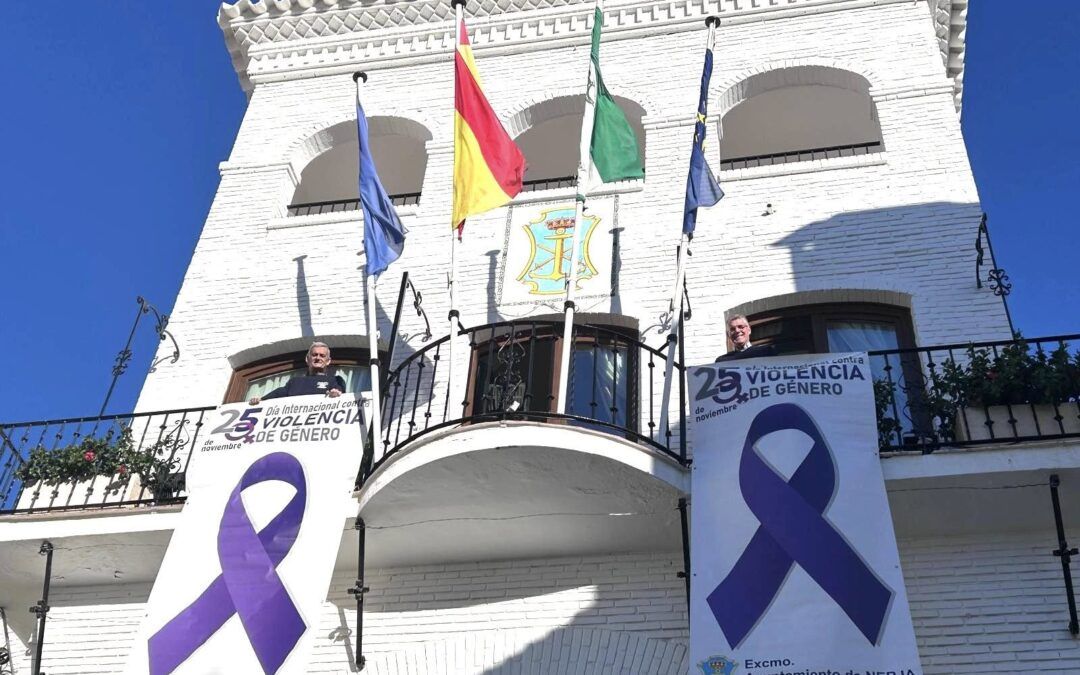 Nerja reafirma su compromiso en el Día Internacional contra la Violencia de Género