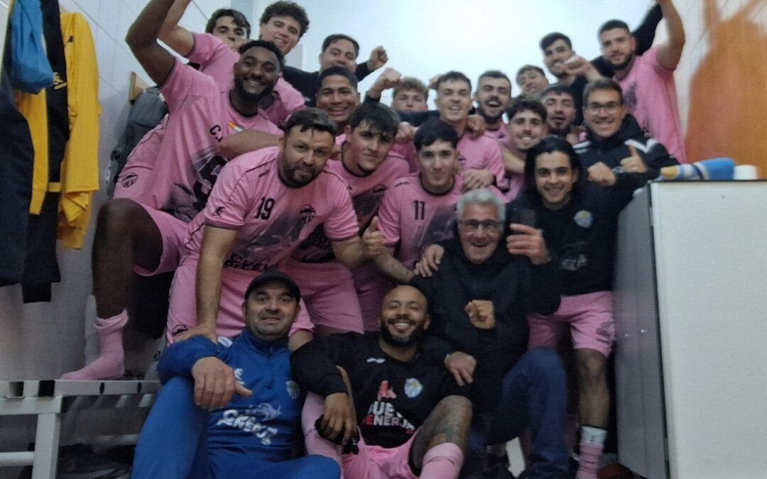 Victoria con corazón: el CD Nerja dedica el triunfo a su delegado y familia 💙🤍