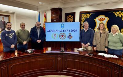 El alcalde reafirma el apoyo municipal a las Cofradías de la Semana Santa de Nerja