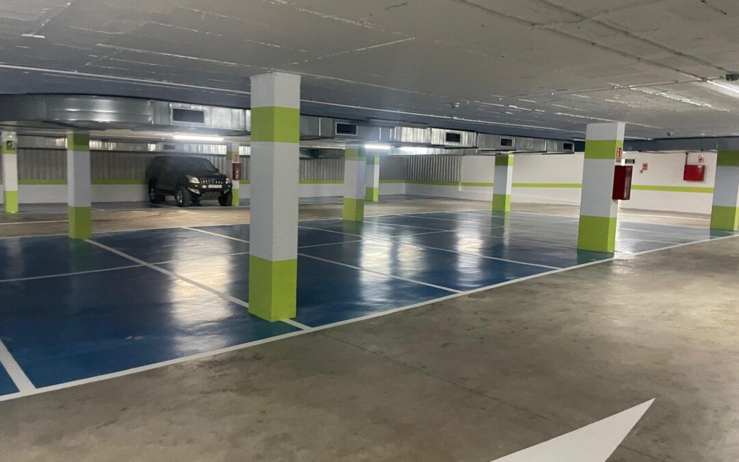 Finalizan los trabajos de pintura integral en el aparcamiento Verano Azul