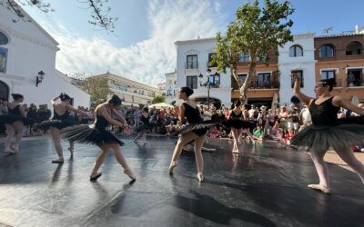 La danza toma el Balcón de Europa en una jornada llena de talento local