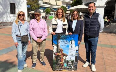 Cruces, flores y tradición: todo listo para el Día de la Cruz en Nerja
