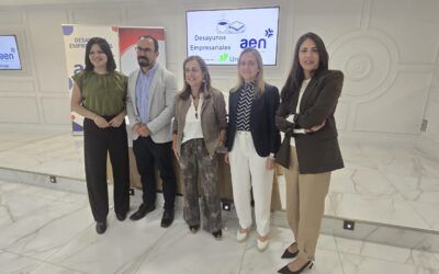 El tejido empresarial de Nerja se reúne en una nueva jornada de networking centrada en la hostelería