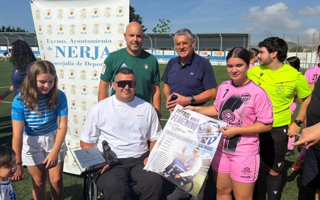 El fútbol femenino rindió homenaje a Alejandro Cecilia en una emotiva jornada en el Pepe Luis Bobadilla
