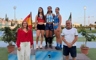 Ocho medallas para el Club Nerja Atletismo en el Andaluz Sub-18 celebrado en casa