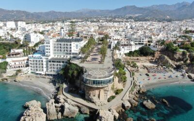 Nerja reduce el paro un 11,63% y mantiene menos de mil desempleados