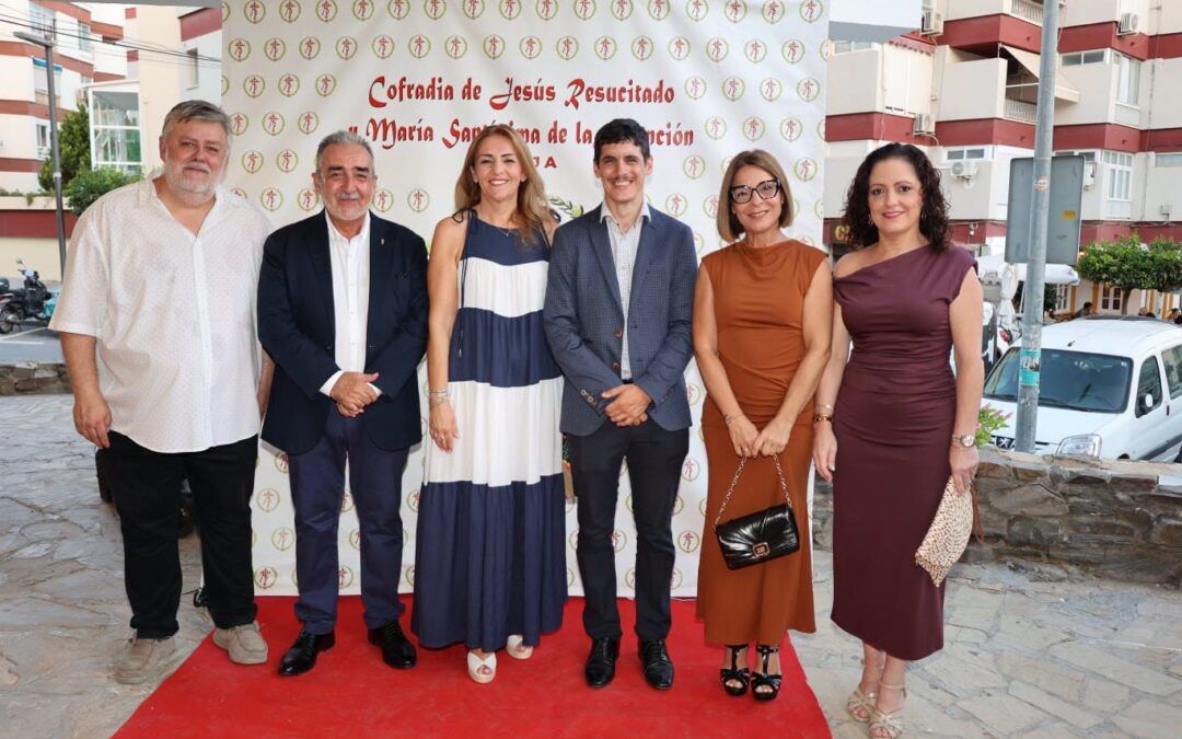 La Cofradía de Jesús Resucitado, María Santísima de la Asunción y la Santa Cruz Gloriosa celebró su II Velada de la Asunción.