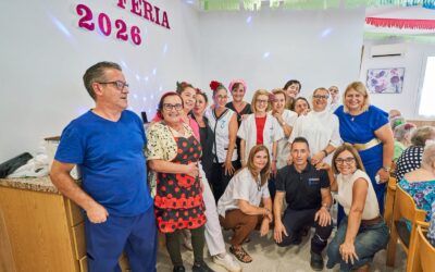 La Residencia del Buen Samaritano también vive la Feria de Nerja entre música y baile