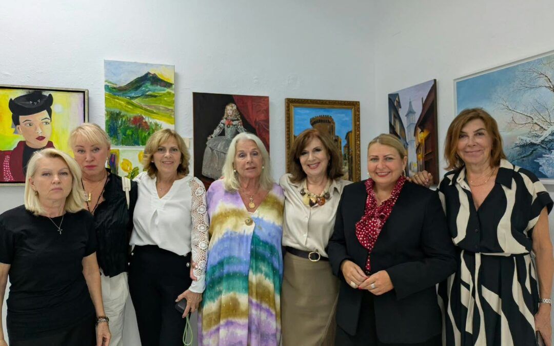 El arte y la solidaridad se unen en una exposición con 68 artistas en Nerja